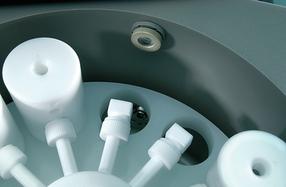 Berghof_Abb-3_SW4_Sensor-Druckmessung_300dpi_RGB
