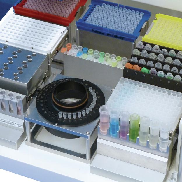 Your Personal Pipetting Robot Intuitive Handling Multilingual